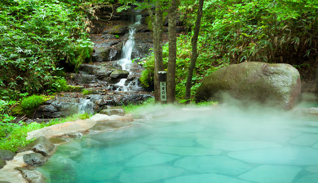 1 hotspring photo1 1