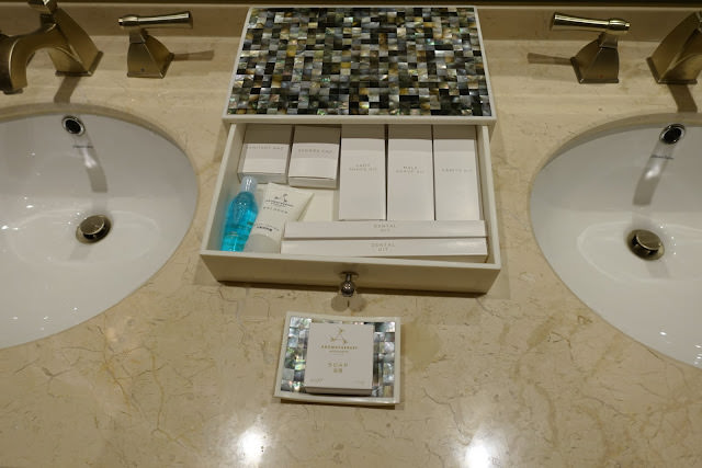 澳門康萊德酒店‎ Conrad Macau，威尼斯人酒店，新濠天地水舞間