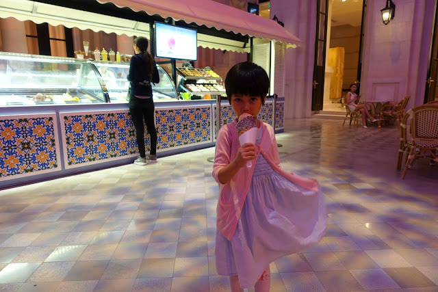 澳門美高梅酒店 MGM Macau 蝴蝶飛舞的天幕廣場