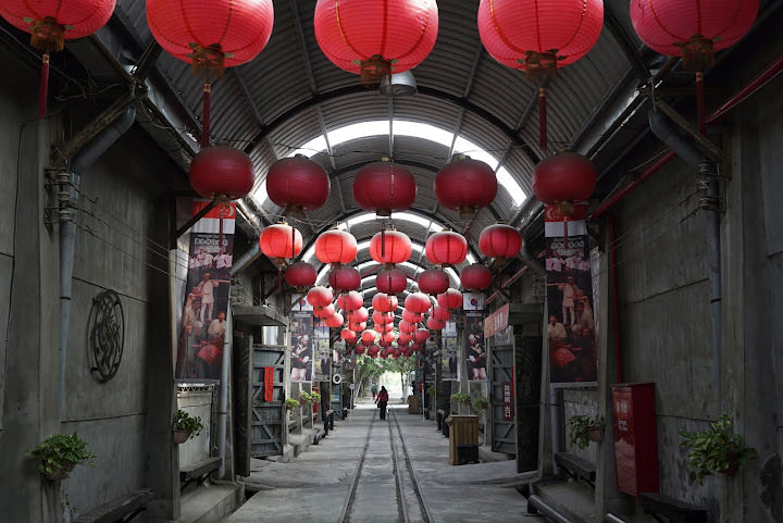 台南小旅行: 十鼓文化園區、台南都會公園奇美博物館、七股鹽山、安平樹屋