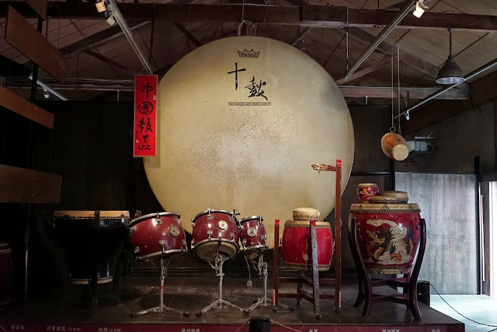 台南小旅行: 十鼓文化園區、台南都會公園奇美博物館、七股鹽山、安平樹屋
