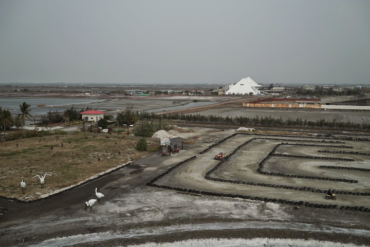 台南小旅行: 十鼓文化園區、台南都會公園奇美博物館、七股鹽山、安平樹屋