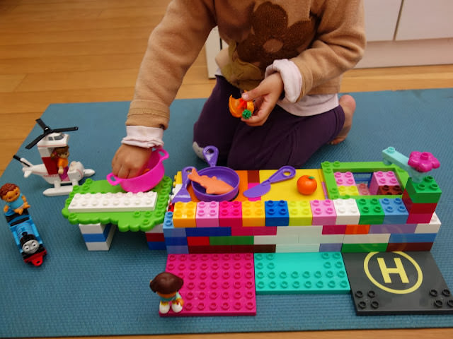 和寶寶一起玩積木 Building Blocks with My Baby XI: 小女孩的廚房組 和 超級豪宅 [2Y10M+]