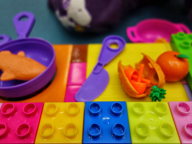 和寶寶一起玩積木 Building Blocks with My Baby XI: 小女孩的廚房組 和 超級豪宅 [2Y10M+]