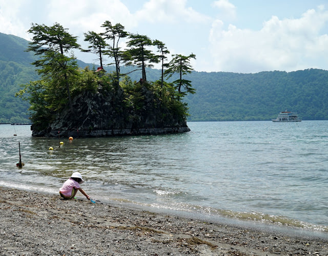 青森縣：奧入瀨溪流酒店、十和田湖、奧入瀨溪流散步