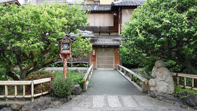 京都祇園周邊: 八坂神社、建仁寺、白川、柚子屋旅館