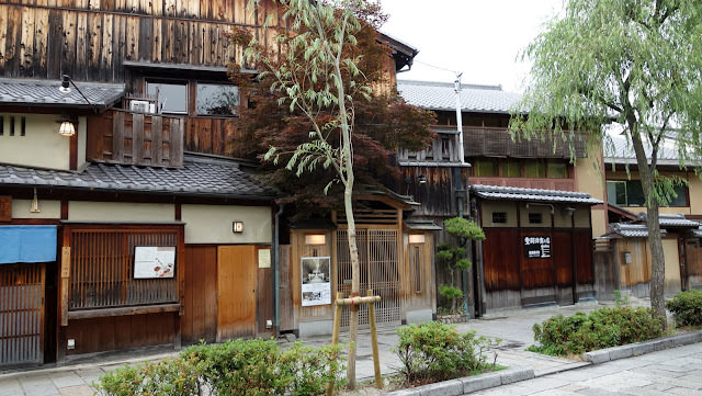 京都祇園周邊: 八坂神社、建仁寺、白川、柚子屋旅館