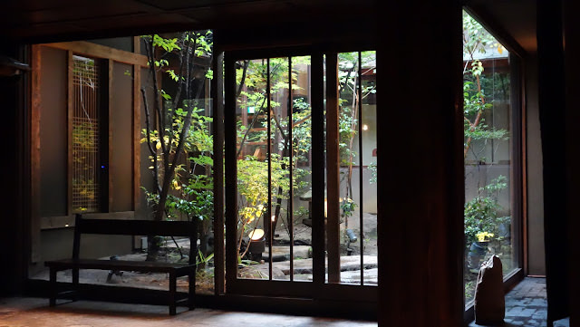 京都祇園周邊: 八坂神社、建仁寺、白川、柚子屋旅館