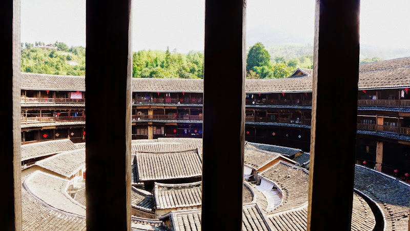比較商業化的土樓: 承啟樓、塔下村、東倒西歪裕昌樓、田螺坑土樓群