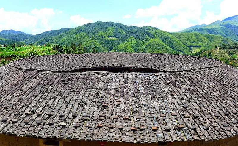 比較商業化的土樓: 承啟樓、塔下村、東倒西歪裕昌樓、田螺坑土樓群