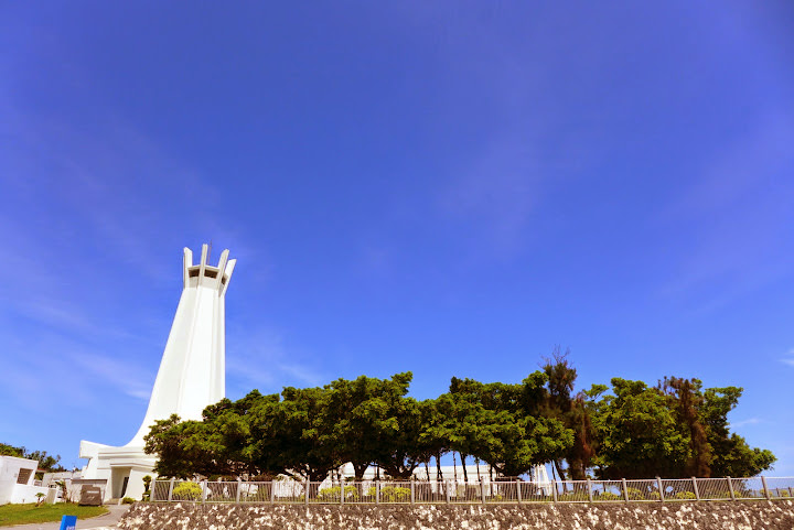 沖繩 斎場御嶽、海のイスキア Cafe 、和平祈念公園 [3Y6M]