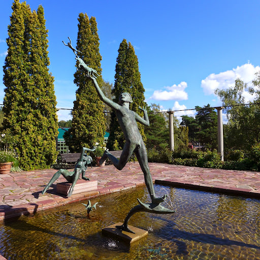 斯德哥爾摩 Millesgarden 米勒斯雕塑花園: Between Water and Heaven 在水岸和天堂之間的雕塑花園