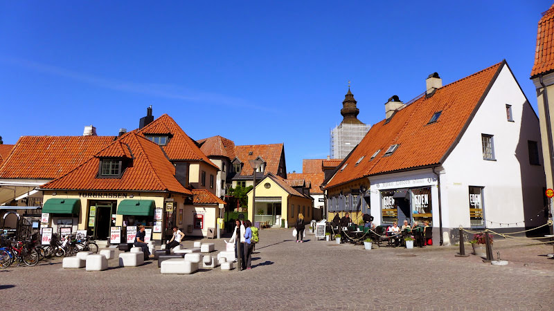 瑞典 哥德蘭島 Visby: St. Karins Church Ruin 華麗的拱形、廣場上的市集和童話般的小屋