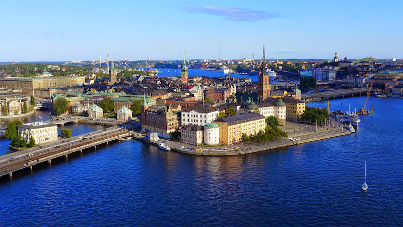 斯德哥爾摩 市政廳 Stadshuset: 壯觀的建築、諾貝爾獎宴會大廳 和登塔俯瞰水岸美景
