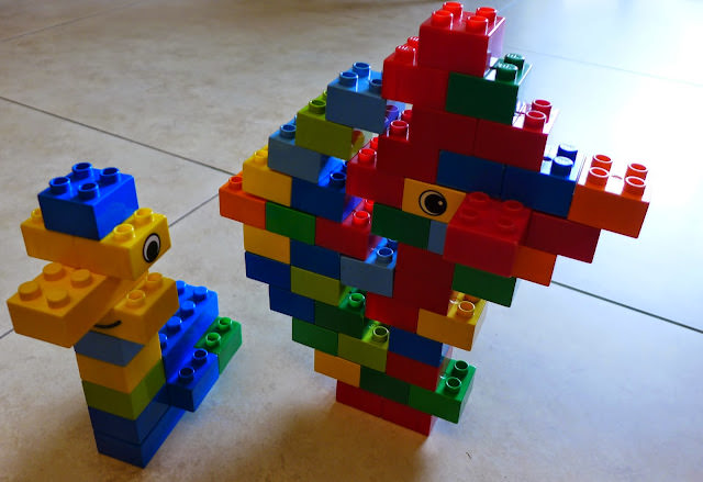和寶寶一起玩積木 Building Blocks with My Baby XII 女兒各階段的積木作品紀錄 (1~5Y)