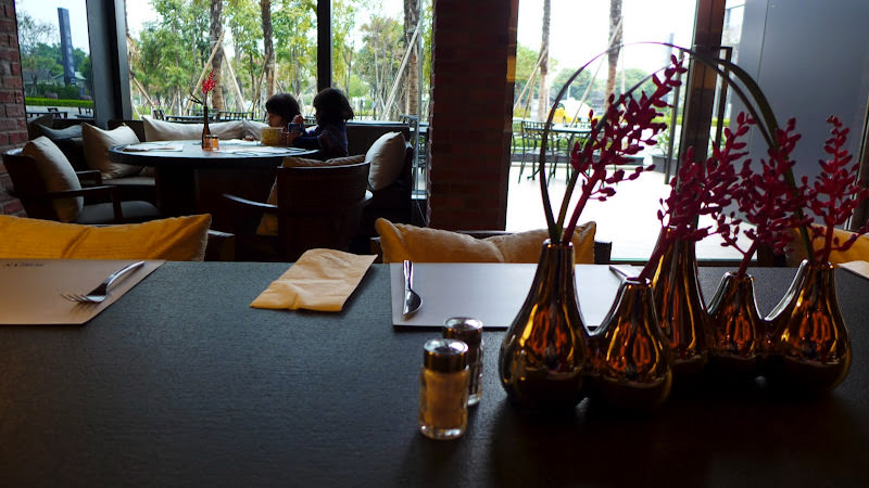 台南小旅行: 8又二分之一藝術旅店、台南晶英酒店