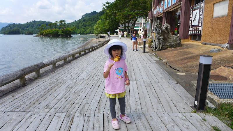 青森縣：奧入瀨溪流酒店、十和田湖、奧入瀨溪流散步