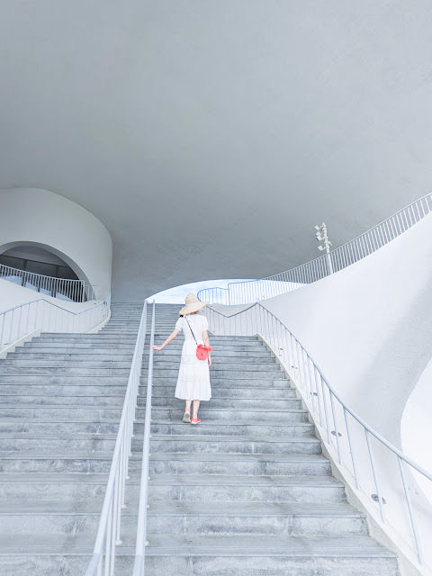 桃園新屋 永安海螺館 享受海景的流線造型純白建築