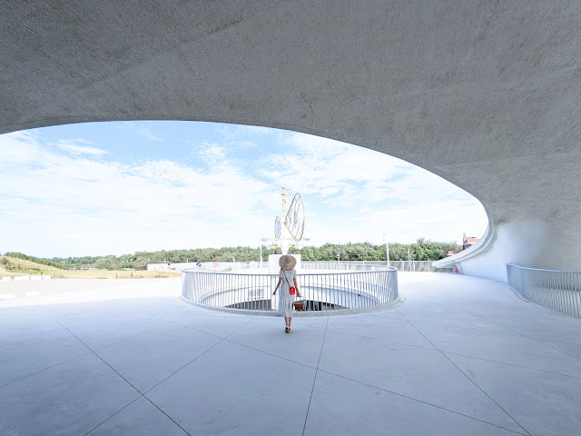 桃園 永安海螺館 享受海景的流線造型純白建築