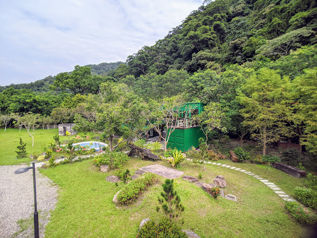 宜蘭礁溪民宿 有朋會館 溪山間的寶盒 令人一見傾心的旅宿