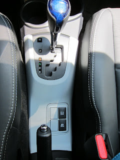 Prius C 小開箱 + 小小模特兒代言