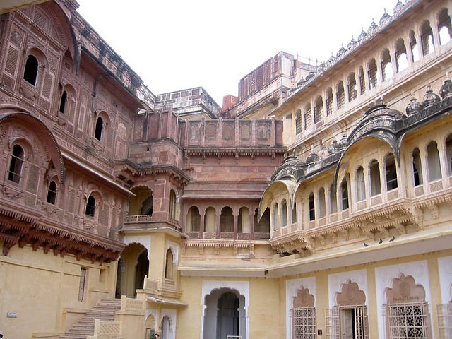 India 印度 – Pink City Jaipur, Blue City Jodhpur, and White City Udaipur 粉紅城市齋浦爾，藍色城市久德浦爾，白色城市烏代浦爾
