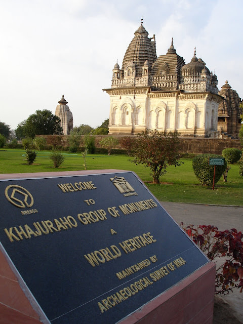 India 印度 – Varanasi and Khajuraho 瓦拉納西，卡修拉荷