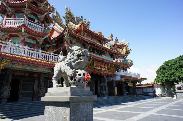 美麗的安平 Again：東興洋行、胭脂巷、台鹽日式宿舍、海山館、蚵灰窯、安平樹屋、德記洋行、因鹽玖定、四草大眾廟 綠色隧道遊船
