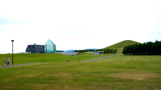 北海道 公園巡禮: 國營瀧野鈴蘭丘陵公園、札幌大通公園、Moere 沼公園