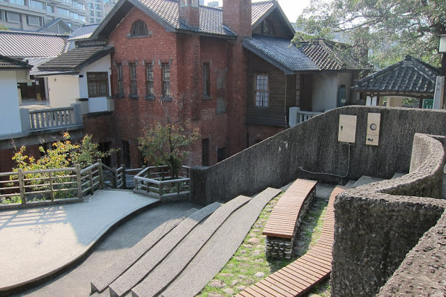 Birthday + 2nd Anniversary – Villa 32 三二行館