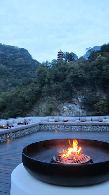 吹吹風 小旅行 花蓮景點紀錄: 太魯閣、林田山、石梯坪、六十石山金針花、阿德南斯民宿、花蓮市