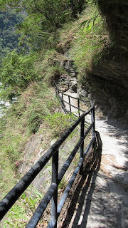 吹吹風 小旅行 花蓮景點紀錄: 太魯閣、林田山、石梯坪、六十石山金針花、阿德南斯民宿、花蓮市
