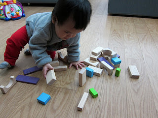 和寶寶一起玩積木 Building Blocks with My Baby I