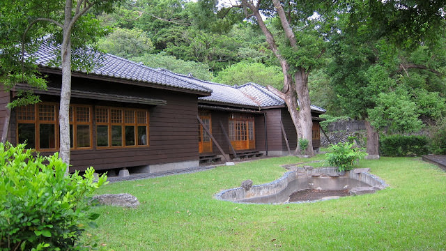 吹吹風 小旅行 花蓮景點紀錄: 太魯閣、林田山、石梯坪、六十石山金針花、阿德南斯民宿、花蓮市