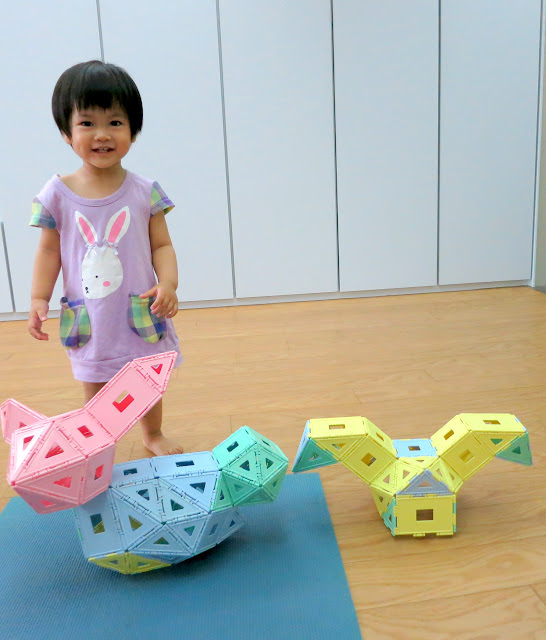 和寶寶一起玩積木 Building Blocks with My Baby IV: 大兔子和小兔子 [1Y4M+]