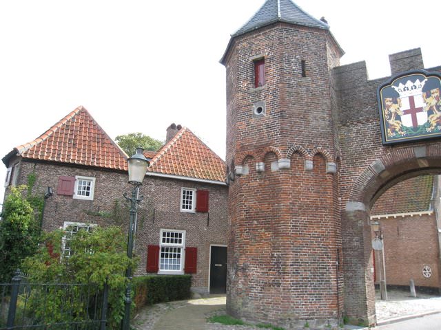 The Netherlands 初秋荷蘭的大城小鎮 – II: 羅宮 Paleis Het Loo、羊角村 Giethoorn、沃倫丹 Volendam、阿姆斯特丹 Amsterdam