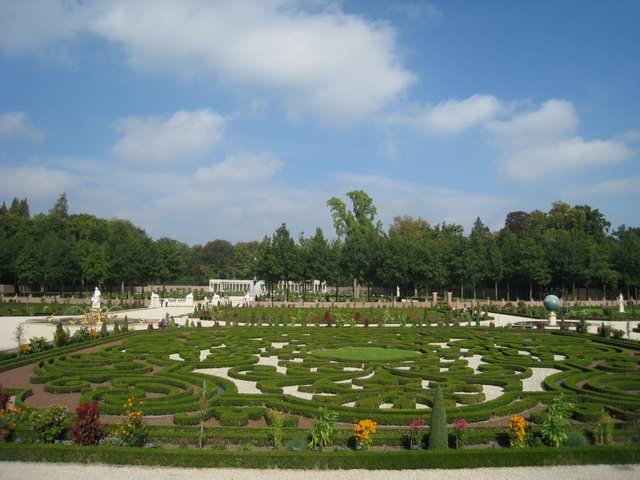 The Netherlands 初秋荷蘭的大城小鎮 – II: 羅宮 Paleis Het Loo、羊角村 Giethoorn、沃倫丹 Volendam、阿姆斯特丹 Amsterdam