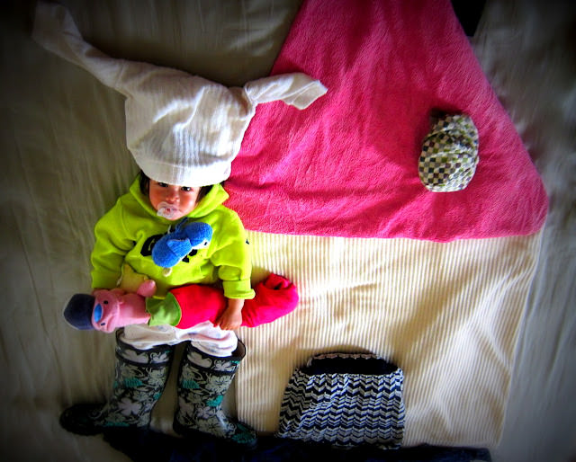 Easter Bunny in Boots 穿長筒靴的小兔子