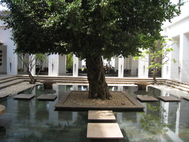 Hotel de la paix, Angkor 吳哥和平飯店
