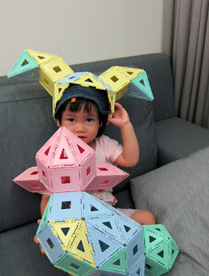 和寶寶一起玩積木 Building Blocks with My Baby IV: 大兔子和小兔子 [1Y4M+]