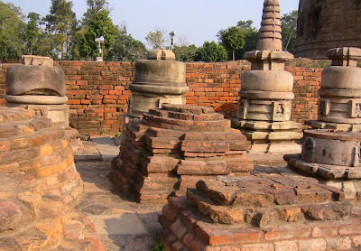 India 印度 – Varanasi and Khajuraho 瓦拉納西，卡修拉荷