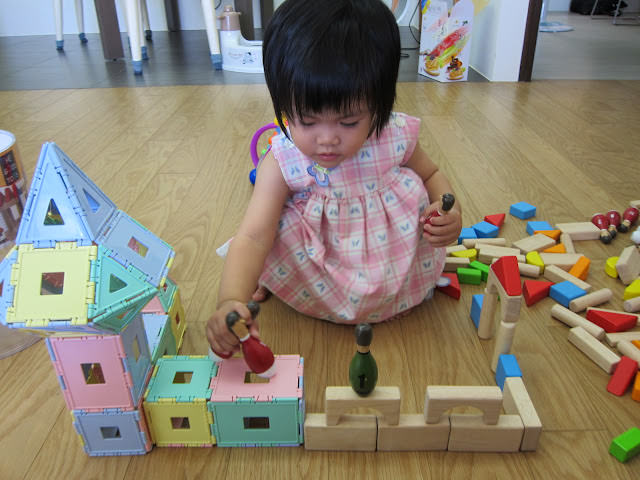 和寶寶一起玩積木 Building Blocks with My Baby VII