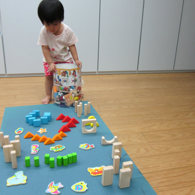 和寶寶一起玩積木 Building Blocks with My Baby VIII: 一起創作的樂趣 [1Y8M]