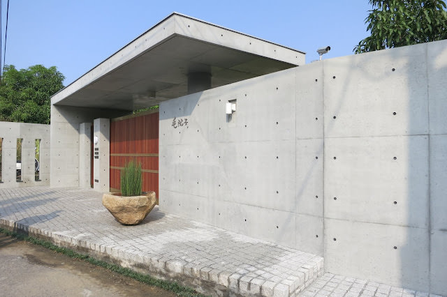 Birthday + 3rd Anniversary: 世外桃源與創新建築 台南 漁光島 毛屋