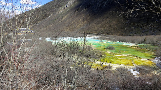 四川 黃龍 Huanglong Scenic and Historic Interest Area 雪山、彩池、峽谷、和森林的夢幻組合