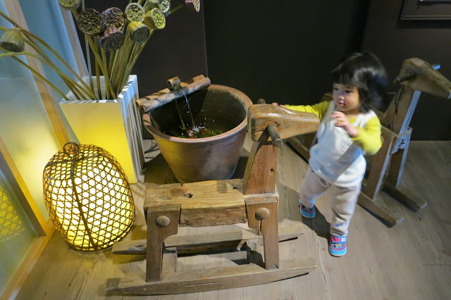 環島旅行 4: 石梯坪單面山、長濱100號、鐵花村、台東文旅