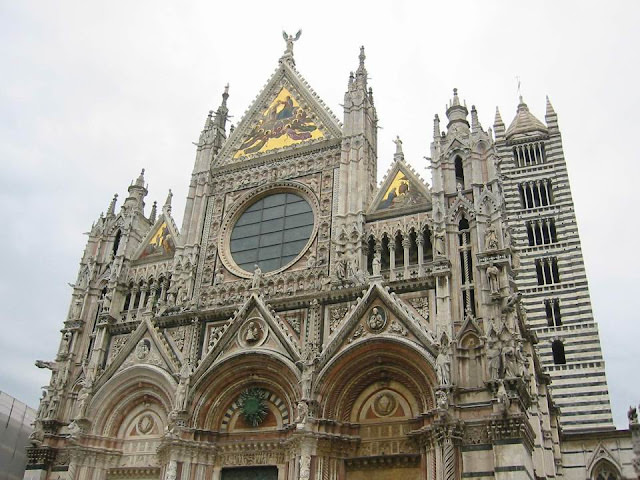 那一年，我們一起旅行的義大利景點。 回憶中的青春旅行。威尼斯 Venice、佛羅倫斯 Firenze、西恩納 Siena、聖吉米尼亞諾 San Gimignano 