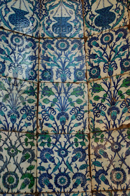 Collection of Tiles 。 磁磚