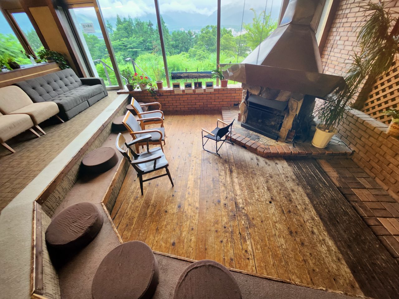 白馬 住宿 Hakuba Highland Hotel 白馬高地酒店。大廳、客室、餐廳和寢湯都可以看到漂亮白馬連峰山景