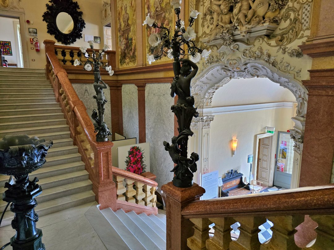 科莫湖 Varenna Villa Monastero: 瓦倫納最浪漫的湖畔別墅與修道院花園 - 第11張圖